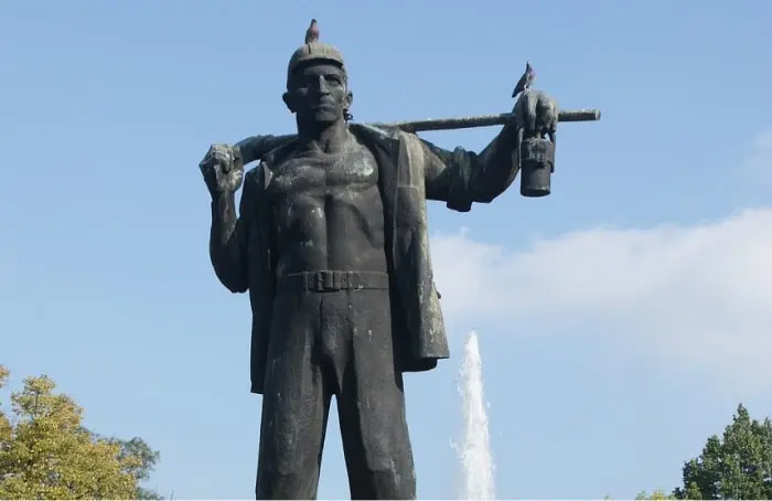 pomnik pstrowskiego w zabrzu